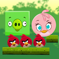 Angry Birds Kick Piggies