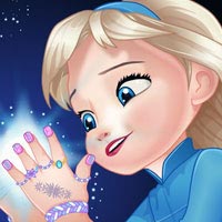 Baby Elsa Great Manicure