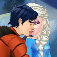 Elsa And Ken Kissing
